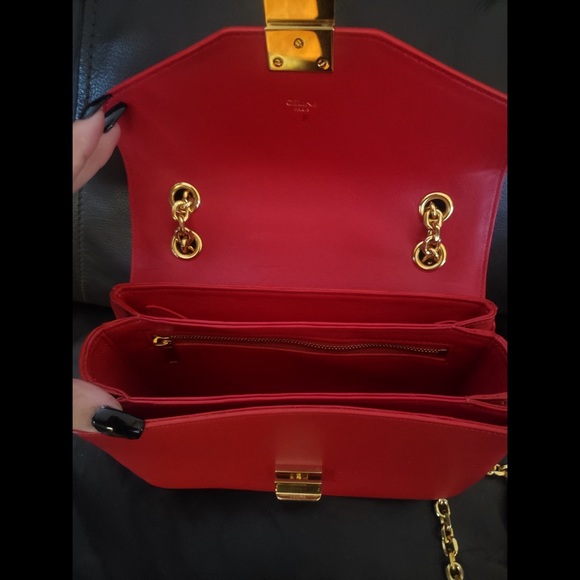 Celine Medium C bag in Red Shiny Calfskin - Picture 2 of 6